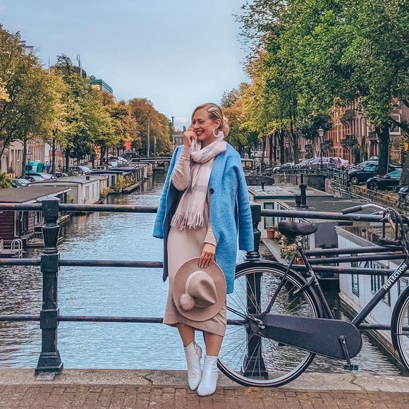 Giusy Jackets & Blazers - Chic Dusty Blue Long Sleeved Sweater/Coat